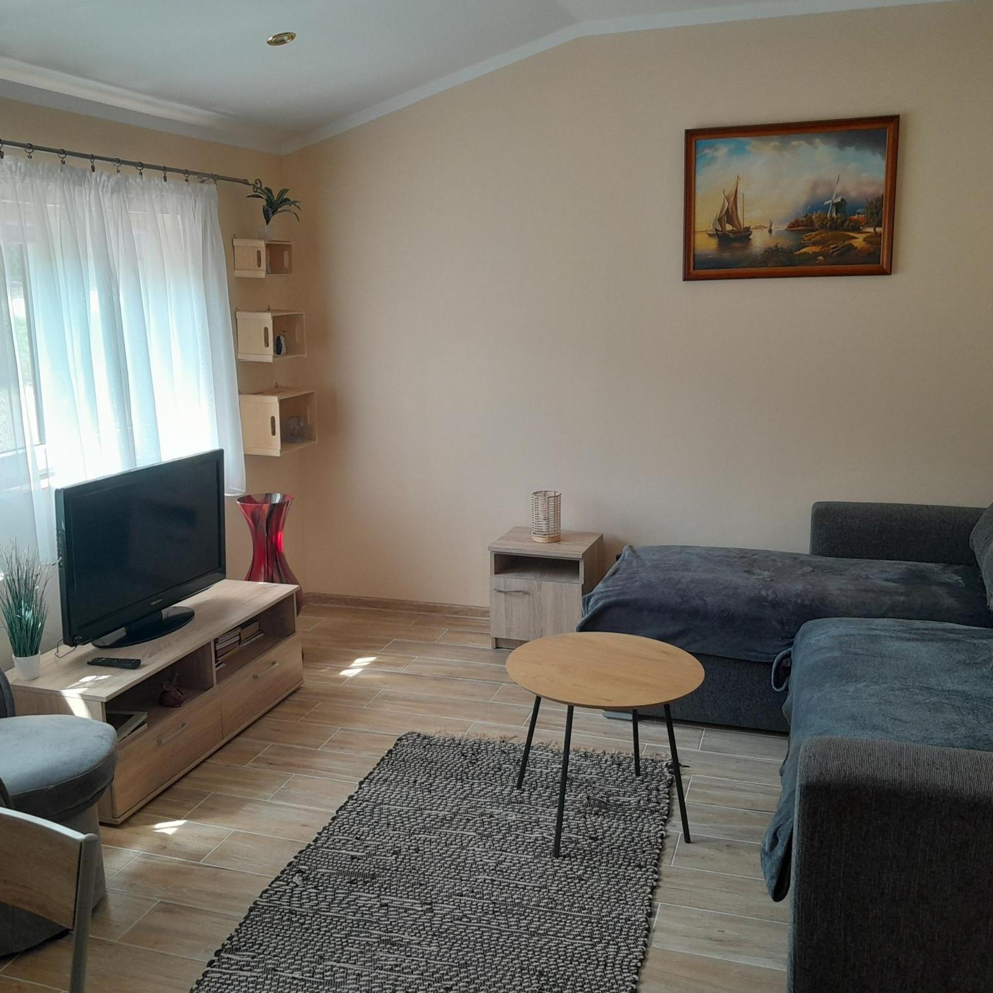 Majowy Domek Rymanów エクステリア 写真